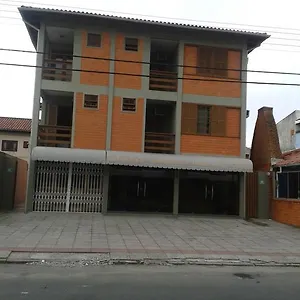 suites-dom-fish.santa-catarina-brasil.com/