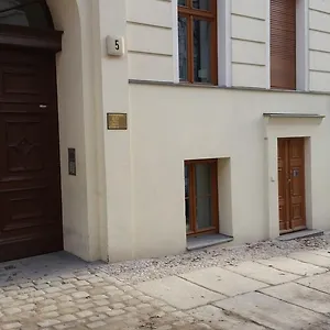 https://appt-berlin.find-berlin-hotels.com